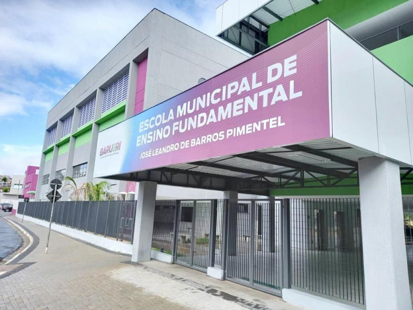 Barueri finaliza reconstrução da EMEF José Leandro de Barros