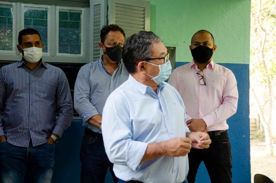 Doutor Sato entrega a sede da Diretoria de Esporte reformada