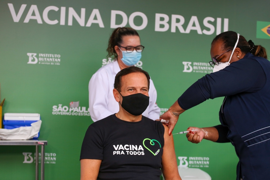 SP imunizou 10 milhões de pessoas com 1ª dose da vacina 