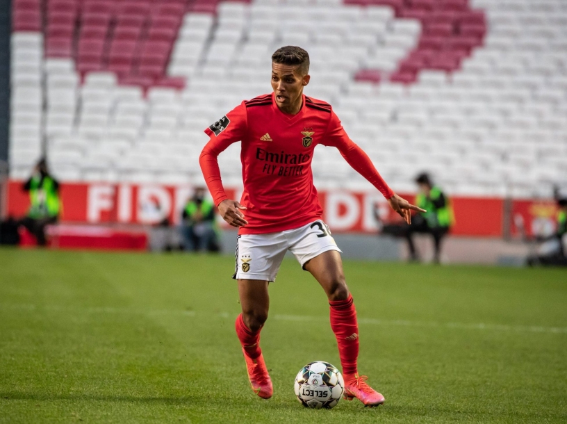 Corinthians lucra 5,5 milhões com a venda de Pedrinho ao Shakhtar