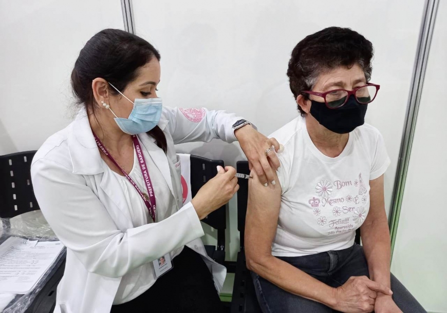 Começa vacinação de  moradores a partir dos 50 anos contra Covid