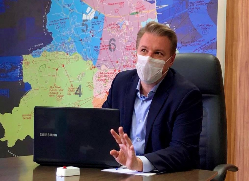 Igor Soares inicia obras do Teatro Municipal de Itapevi