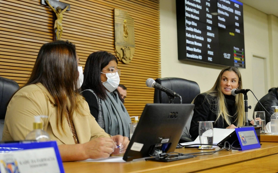 Câmara de Parnaíba prorroga gratificação a profissionais da Saúde
