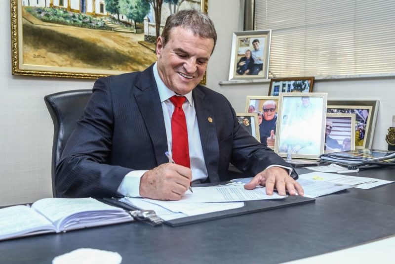 Cezar envia meio milhão para Saúde e Segurança de Pirapora