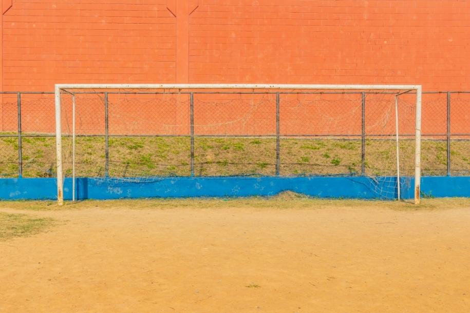 Cotia vai iniciar reforma de todos os campos de futebol
