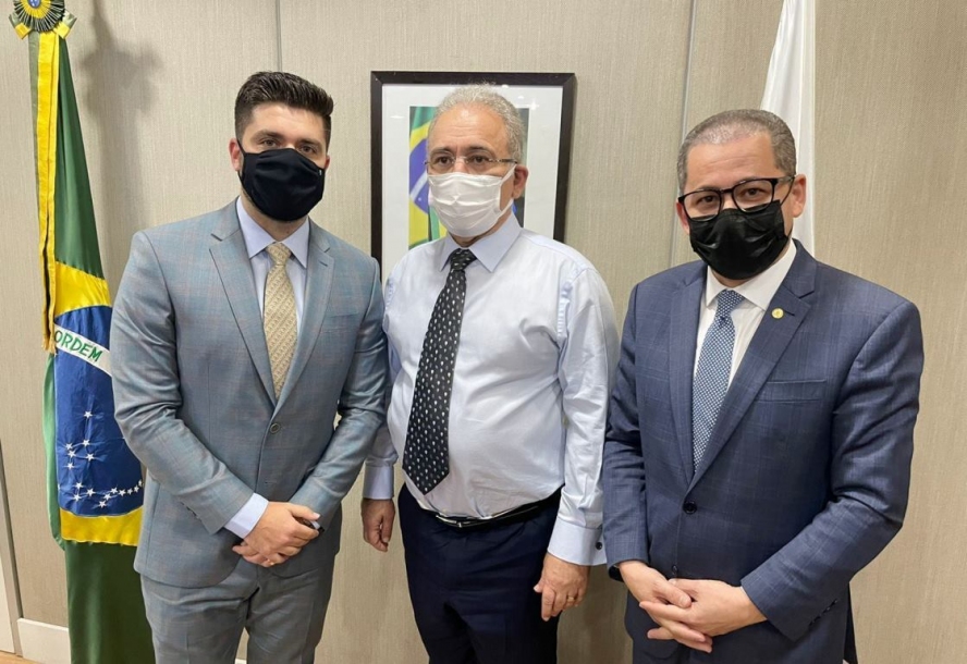 Danilo Joan se reúne com ministro da Saúde e consegue mais vacina