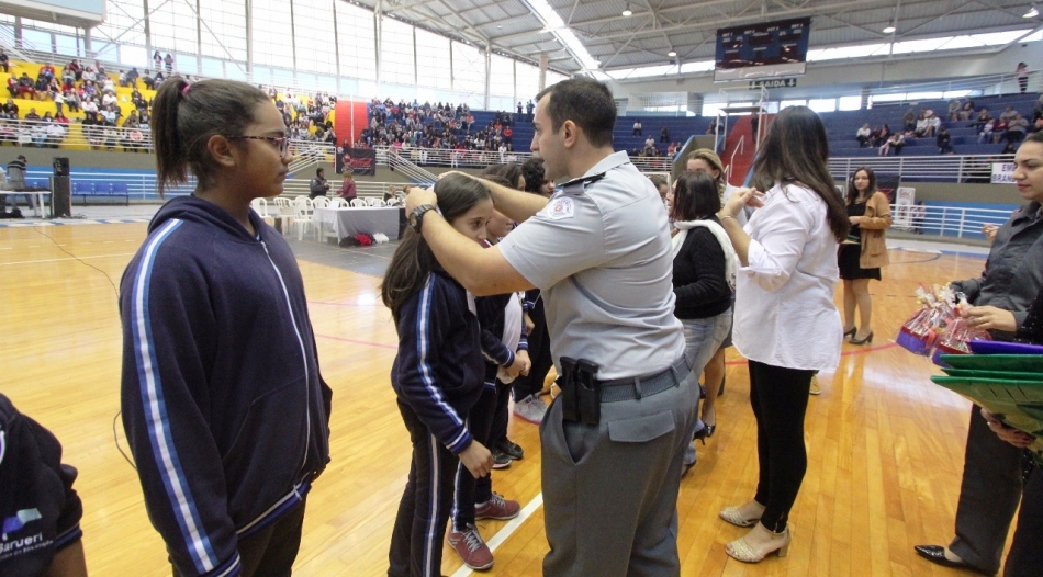 Proerd forma turma com mais de mil estudantes em Barueri