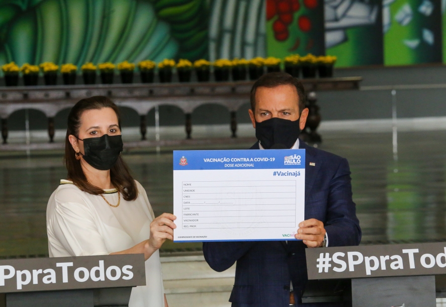 Governo de SP iniciará 3ª dose contra Covid para idosos dia 6 de setembro