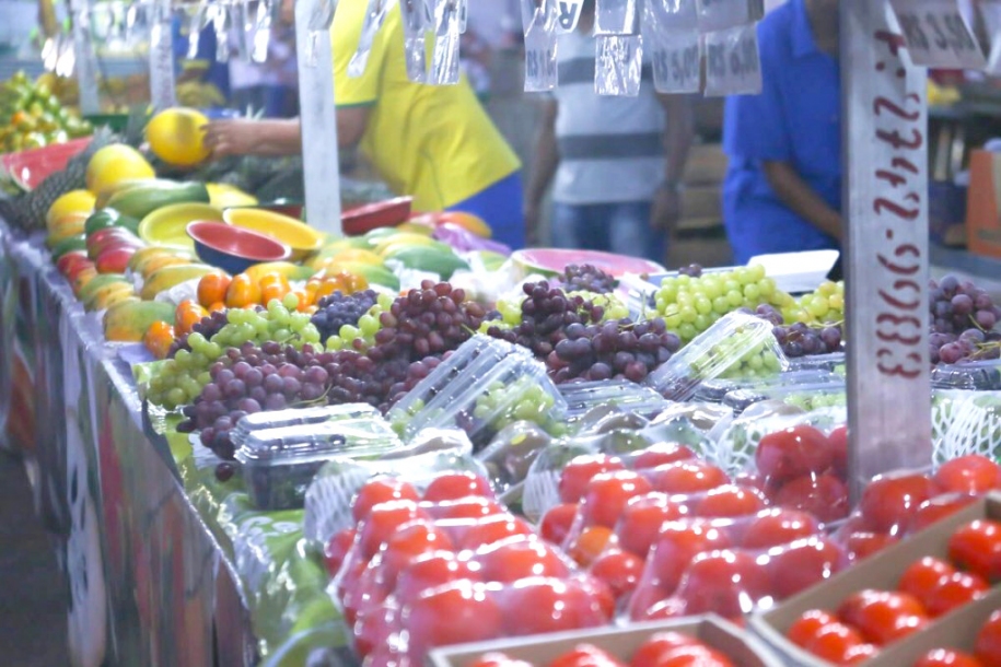 Feira Noturna de Jordanésia está fazendo sucesso com moradores 