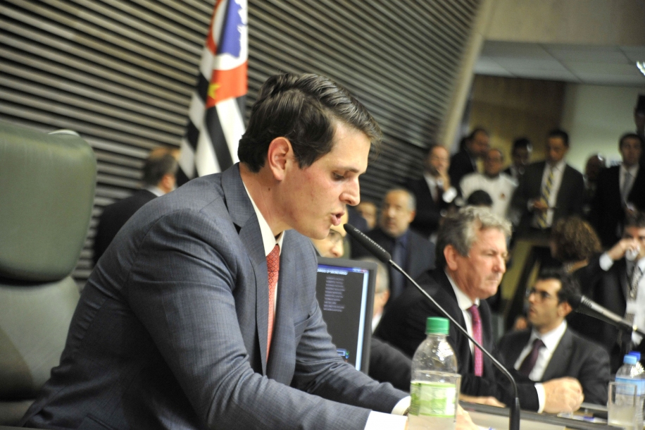 Cauê Macris corta despesas na Assembleia Legislativa de SP