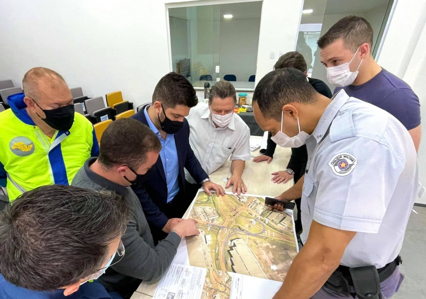 Danilo Joan quer construir alças de acesso para solucionar trânsito