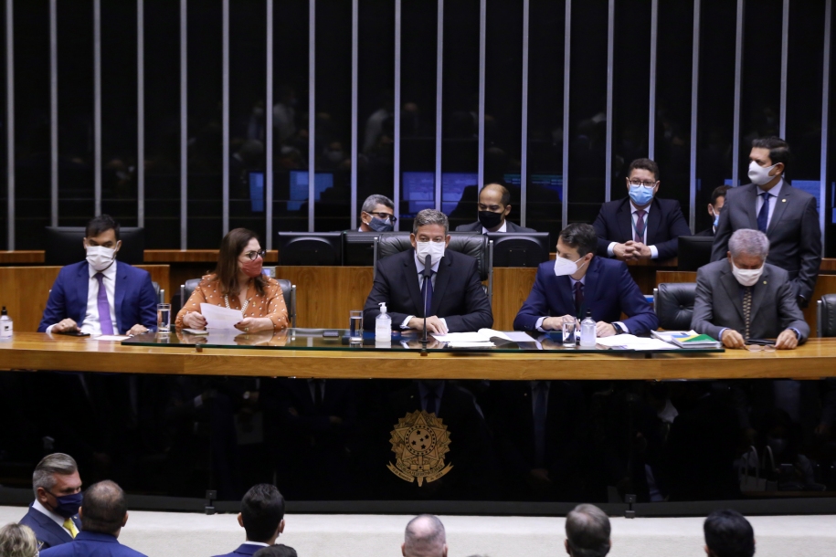 Câmara aprova revisão da Lei da Improbidade Administrativa