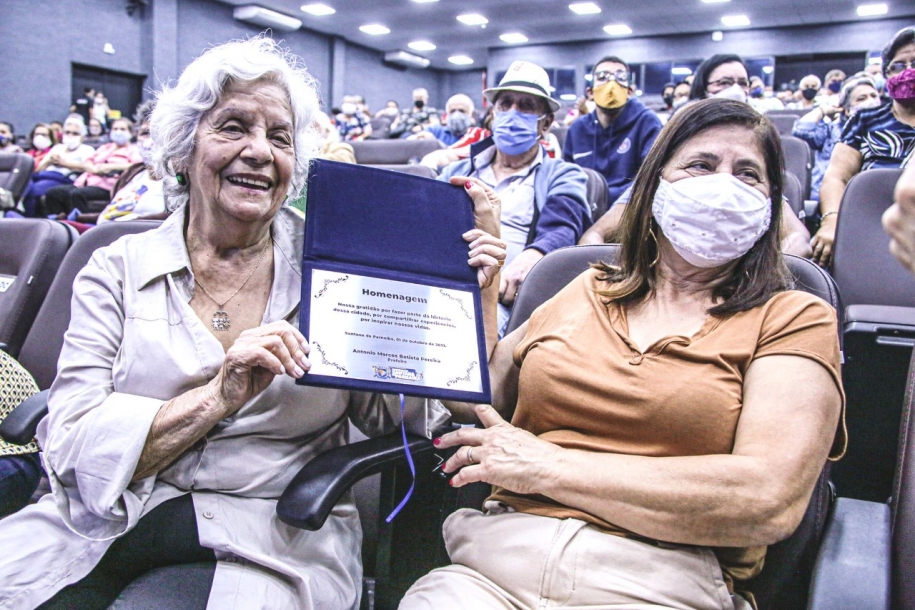 Marcos Tonho anuncia volta das atividades do Centro de Convivência do Idoso