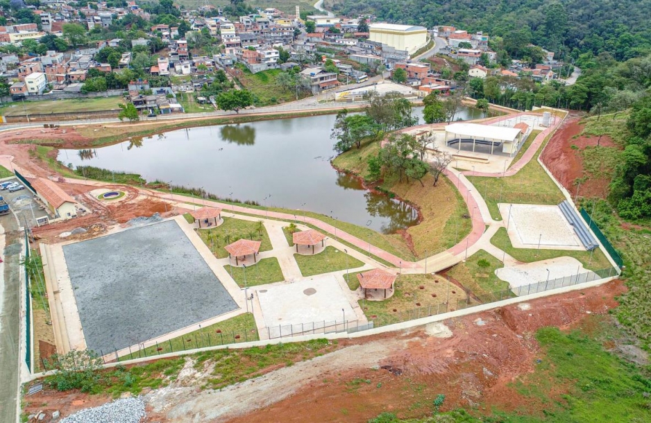 Parque Bairro Refúgio dos Bandeirantes terá 2 mil m² e lago natural