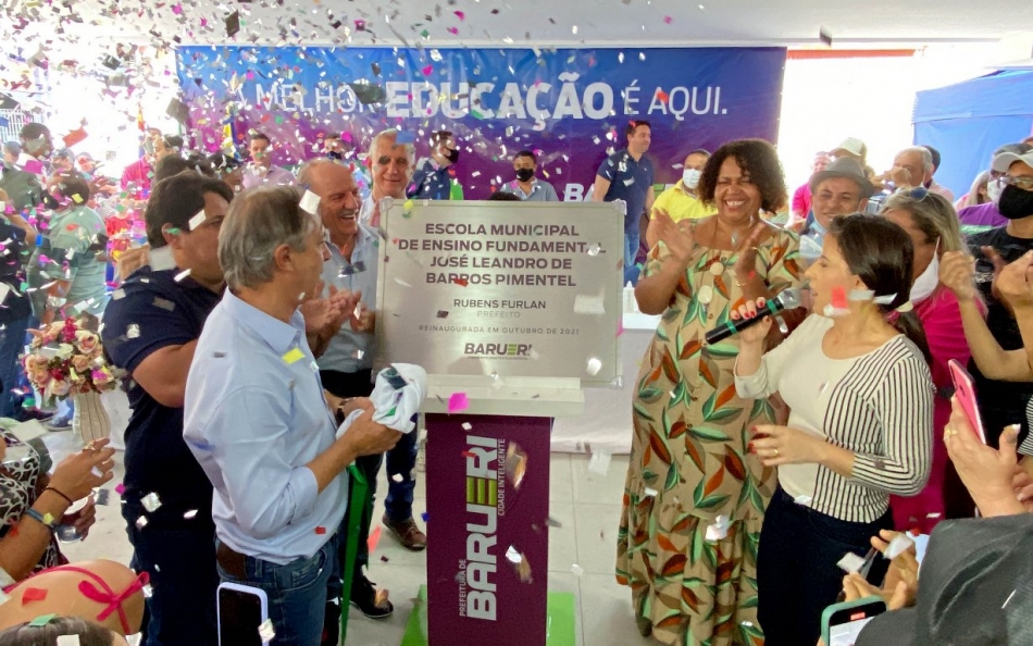 Rubens Furlan inaugura nova Emef Pimentel no Jardim Silveira