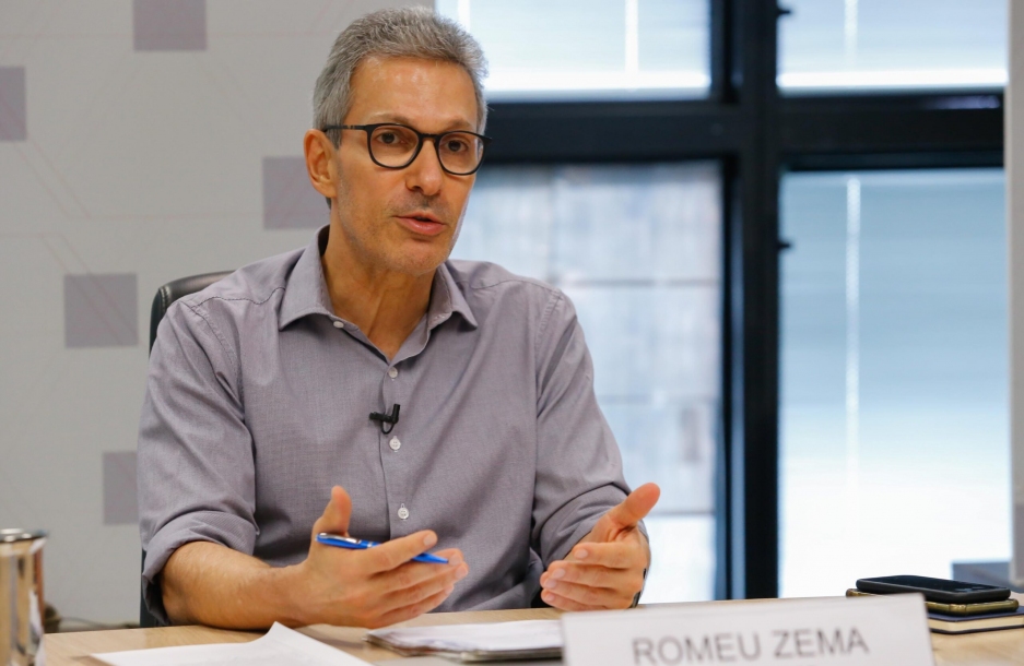 Governador Romeu Zema congela ICMS e reduz 6,5% sobre o diesel 