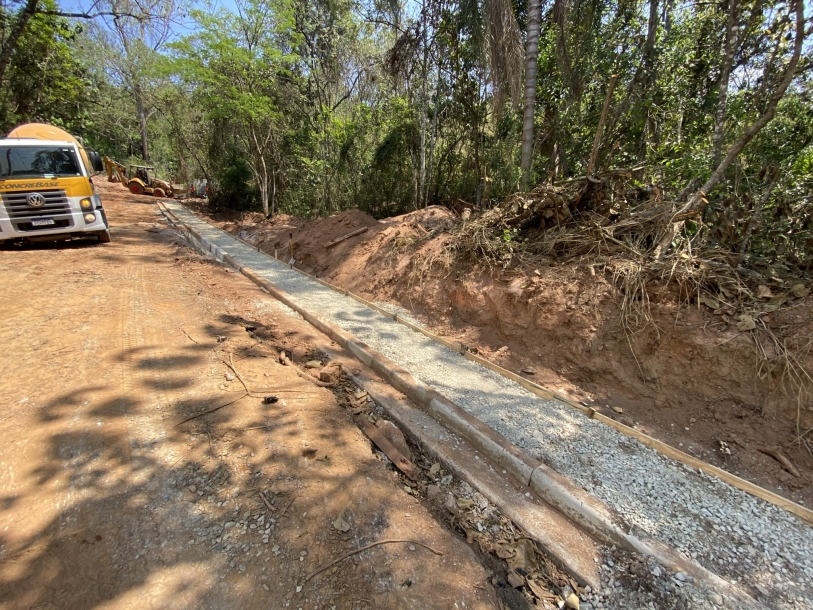 Ruas Cerquilho e Cerqueira Cezar recebem obras de infraestrutura 