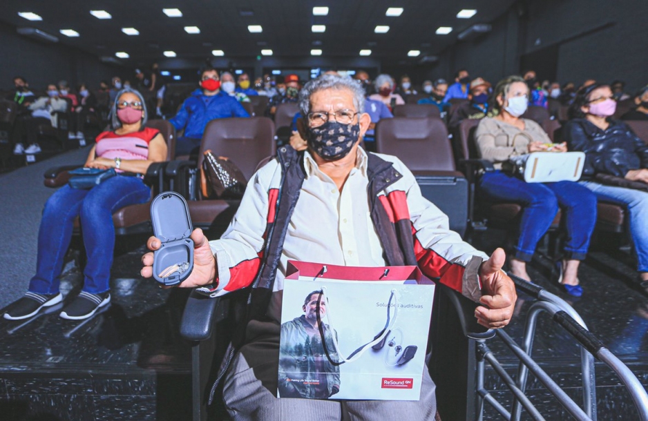Mais de 150 moradores recebem aparelho auditivo gratuitamente 