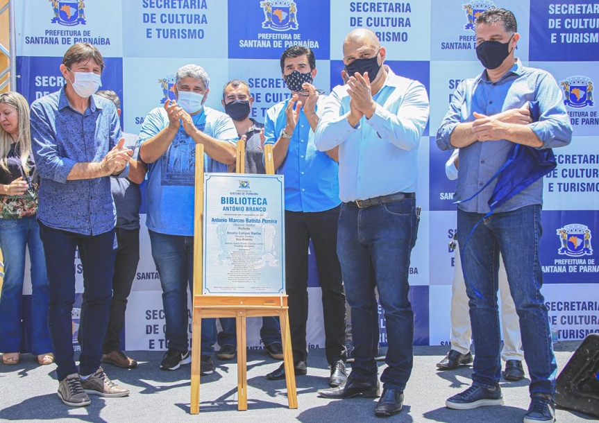 Marcos Tonho inaugura Biblioteca Antônio Branco na região central