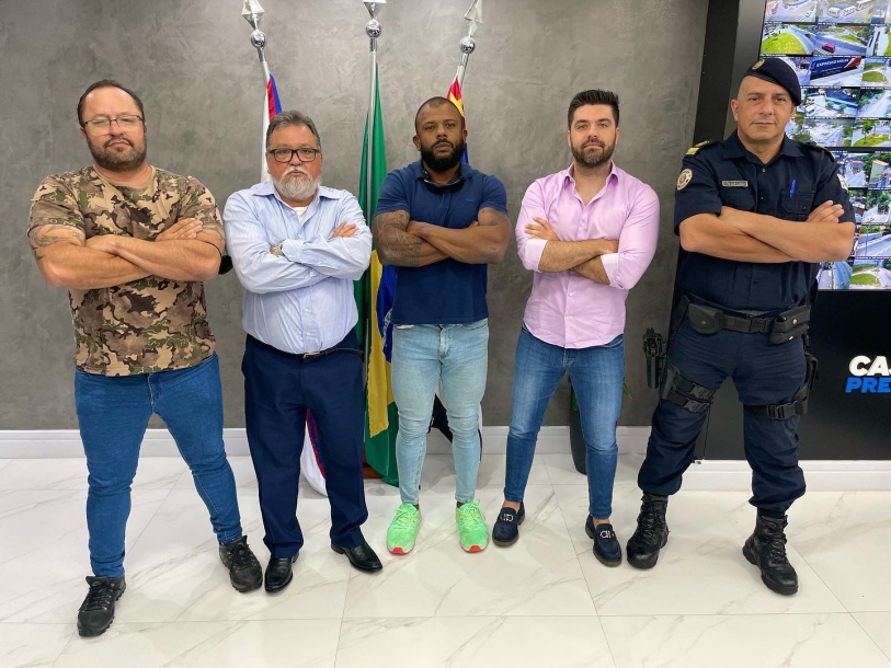 Danilo Joan recebe a visita do renomado Policial Civil Da Cunha