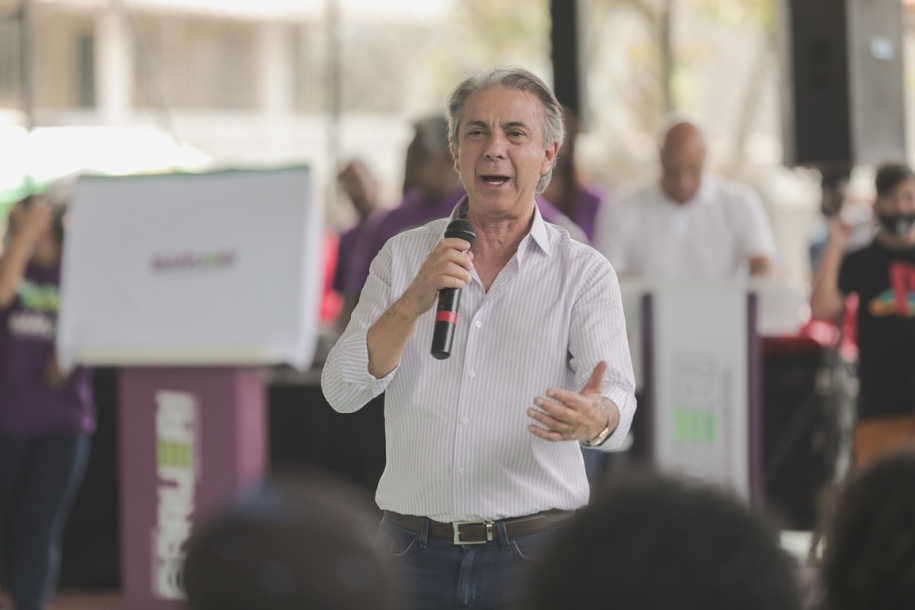 Furlan entrega Centro de Capacitação Profissional e Lazer do Jardim Flórida
