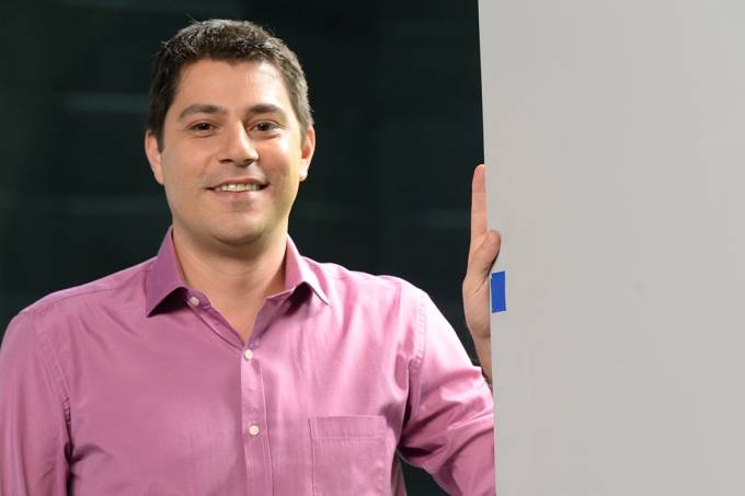 Evaristo Costa não renovará contrato com a Globo, diz colunista