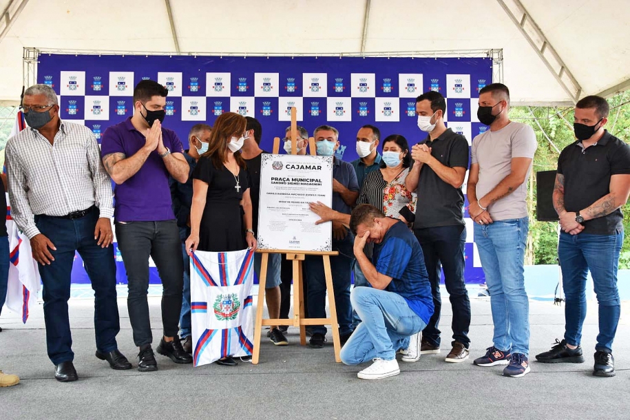 Danilo Joan reinaugura Praça Sandro Magagnini no Parque Paraíso