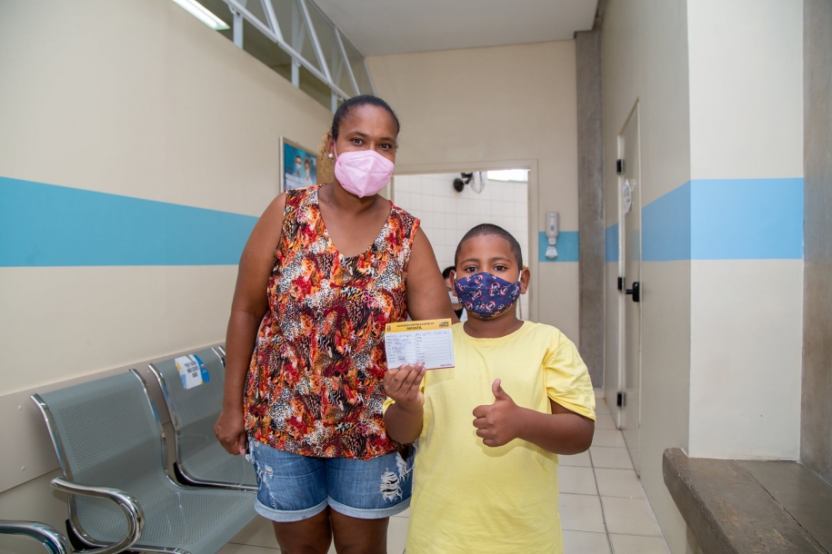 Saúde inicia a vacinação infantil e inclui autistas no grupo prioritário