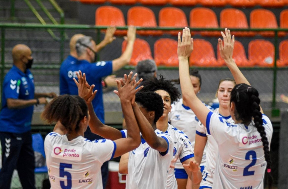 Barueri Vôlei vence time de Valinhos novamente pela Superliga Feminina