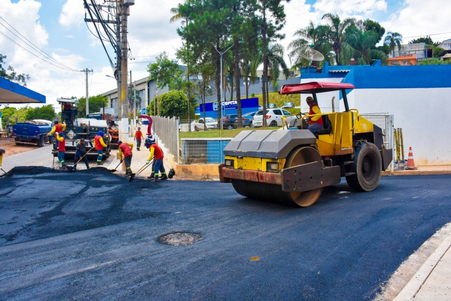 Prefeitura instala nova rede de drenagem no Hospital Municipal