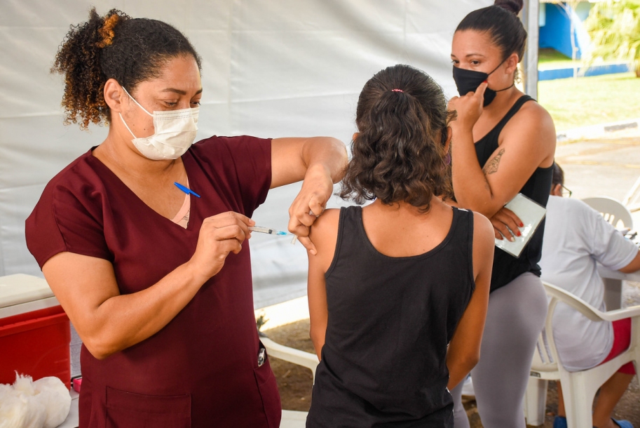 Cajamar atinge marca de 85% das crianças de 5 a 11 anos vacinadas