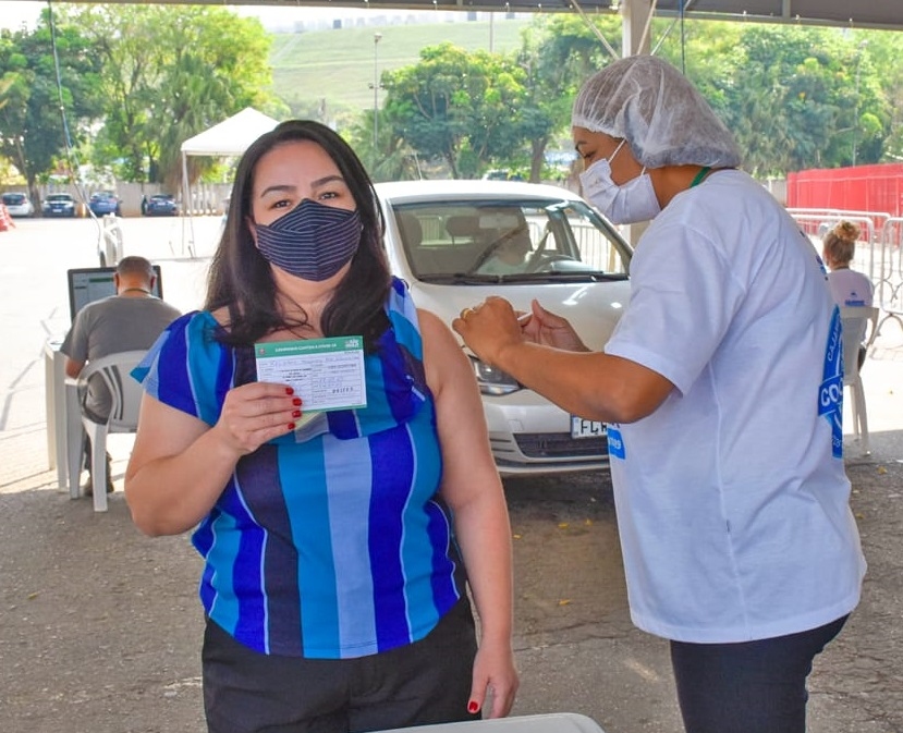 Polos de Vacinação contra Covid-19 tiveram seu horário ampliado