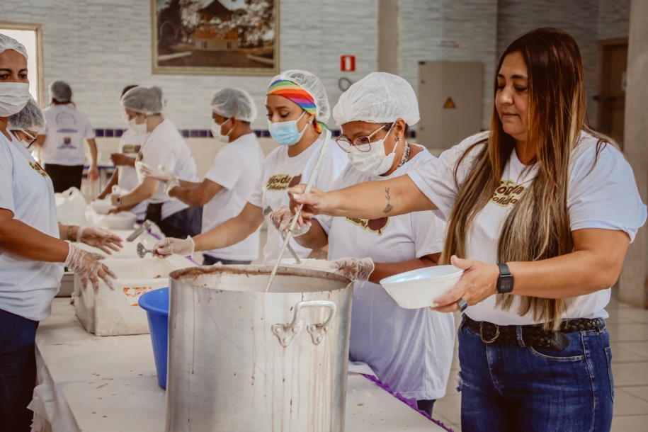 Vanessa Ferreira promove a 2º edição da Feijoada Solidária