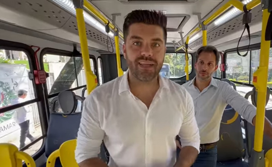 Danilo Joan anuncia retorno da linha 940 e 8 ônibus novos para a cidade