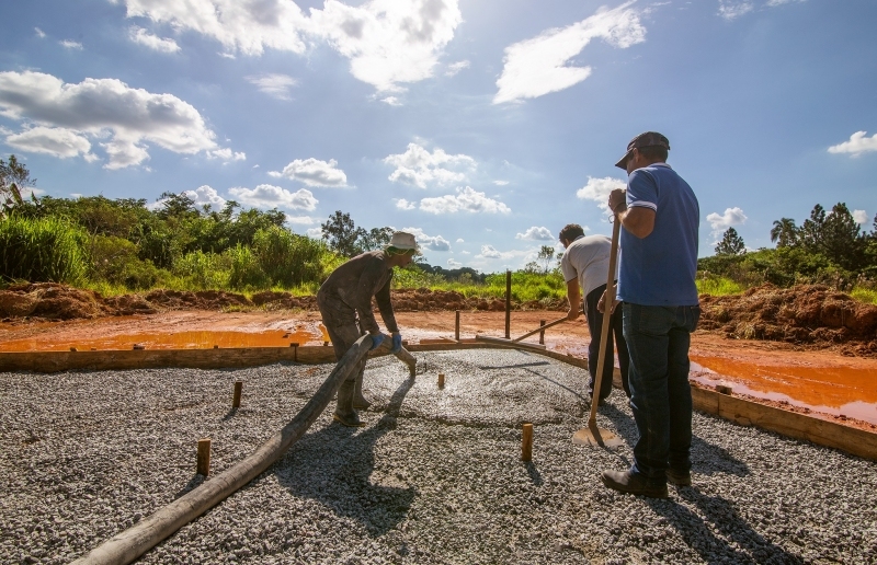 Araçariguama inicia construção do 1° consultório veterinário público 