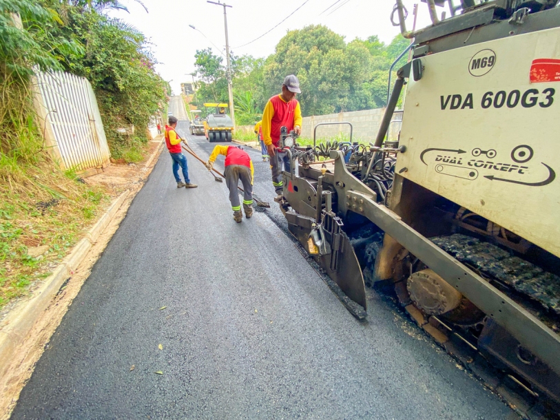 Programa Asfalta Cajamar atende os moradores do Bairro Jurupari