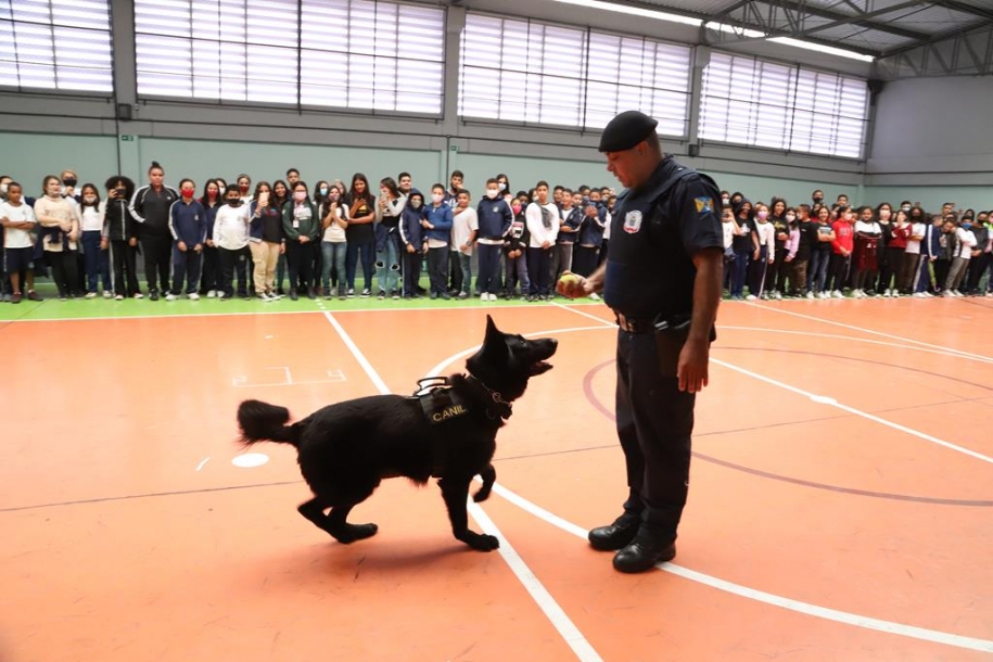 Programa de prevenção às drogas em Barueri encerra mais uma etapa