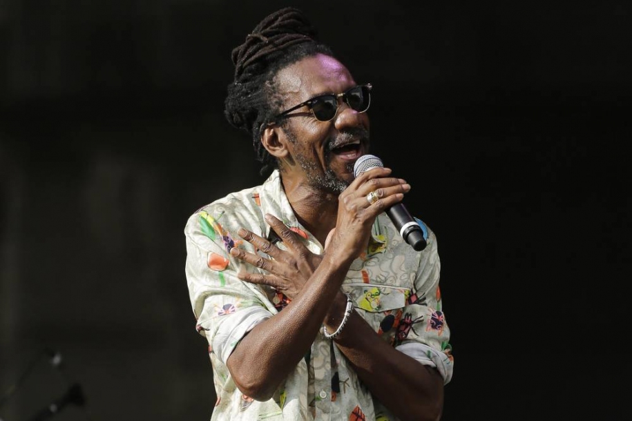 Morre o cantor Luiz Melodia, de câncer, aos 66 anos