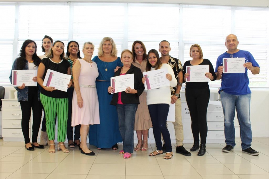 Barueri forma 217 pessoas nos cursos de geração de renda