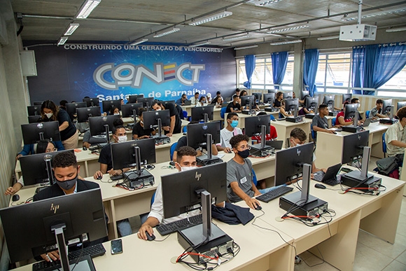 Alunos de Parnaíba recebem capacitação para o mercado de trabalho