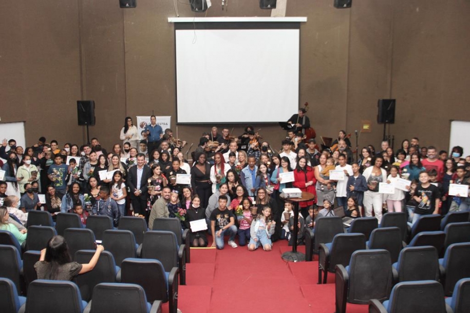 Barueri abre inscrições para novas turmas do Programa Famílias Fortes