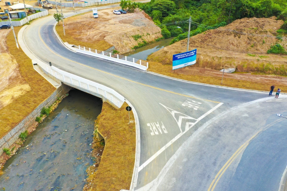 Cajamar finaliza construção da nova ponte da Estrada do Limoeiro