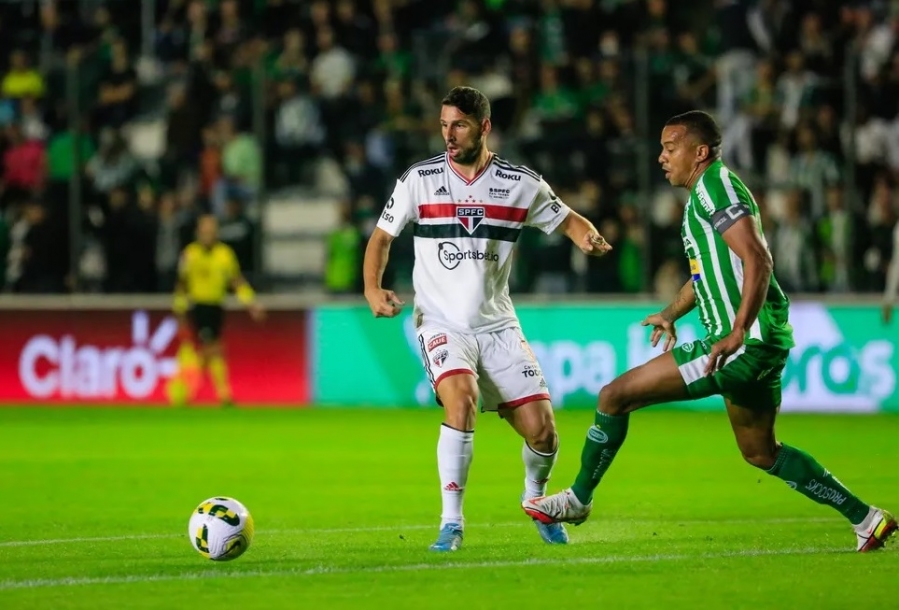 São Paulo irá enfrentar o Juventude na Arena Barueri nesta quinta-feira