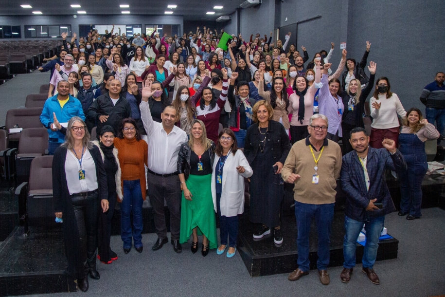 Marcos Tonho prestigia Semana da Enfermagem em Parnaíba 