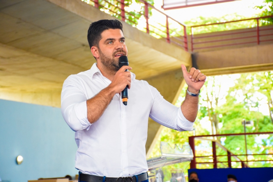 Danilo Joan anuncia 1º Centro de Tratamento Oncológico da região