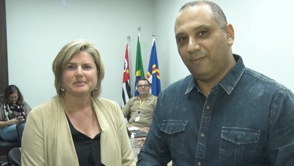 Prefeito Marcos Tonho anuncia novidades no Parnaíba Idiomas 2.0