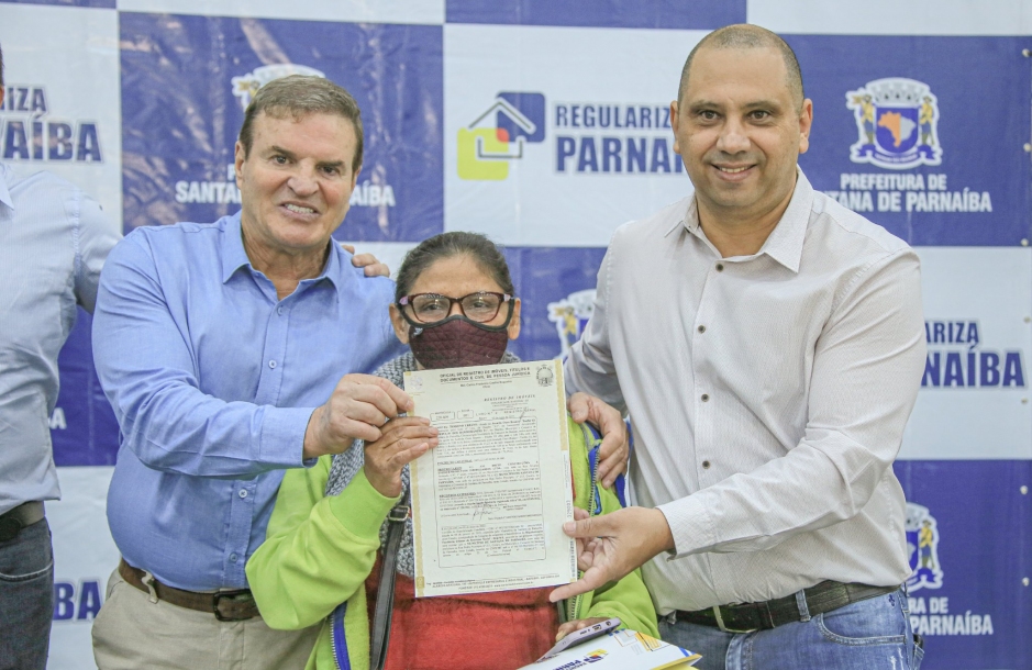 Parnaíba entrega mais de 1200 escrituras para os moradores 