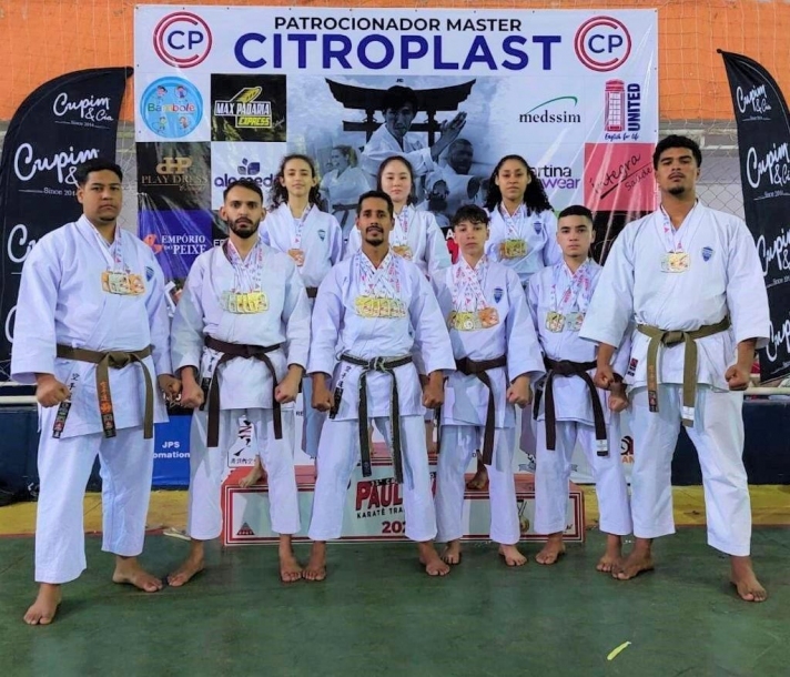 Barueri conquista vários pódios no Campeonato Paulista de Karatê