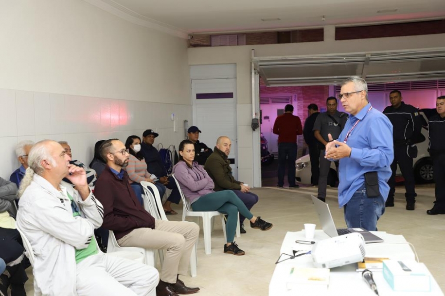 Barueri inicia implantação do Programa Vizinhança em Guarda