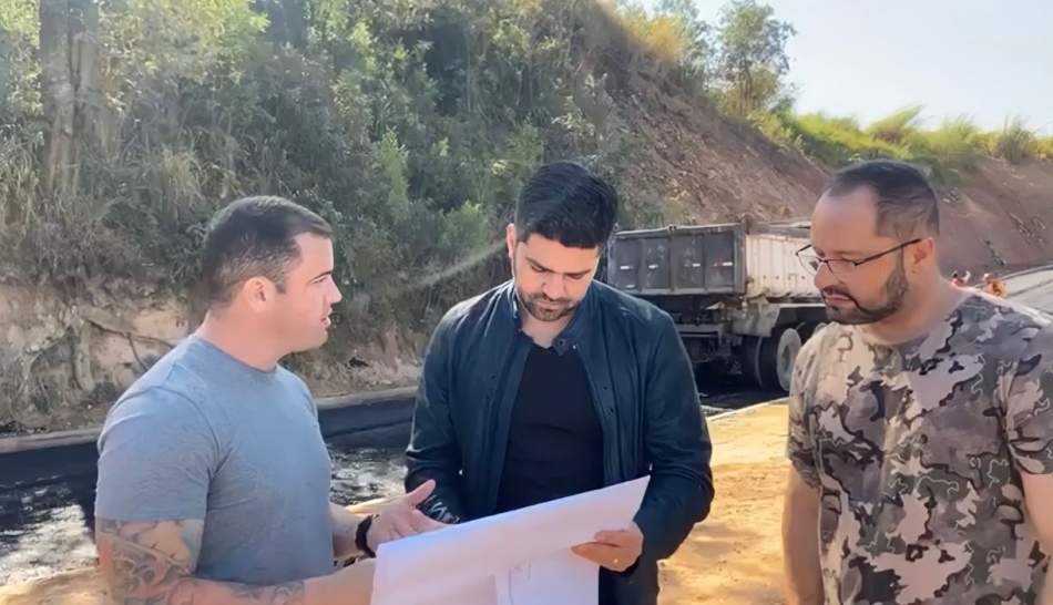 Danilo Joan inicia pavimentação do Bairro Jurupari 